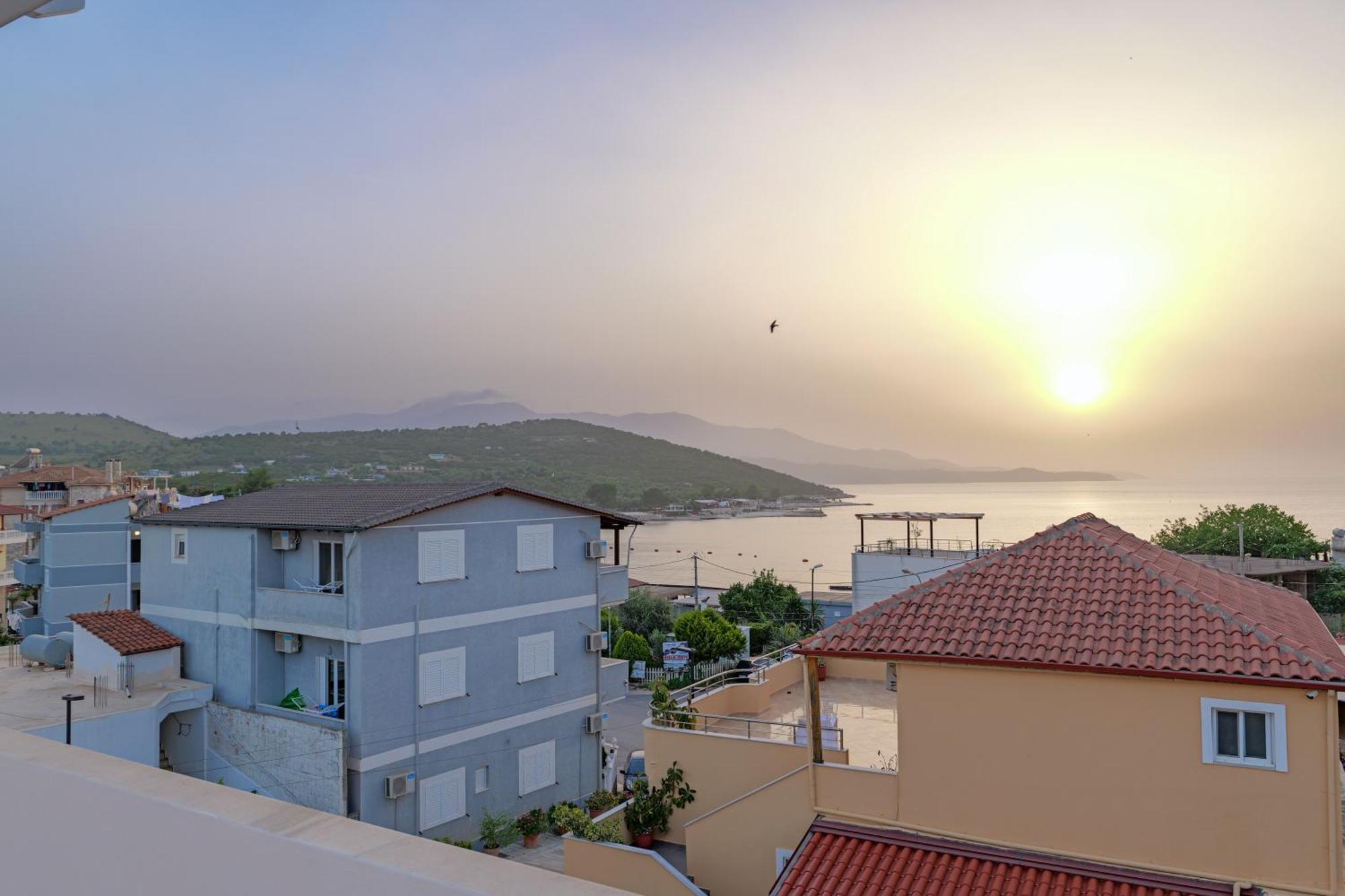 Hotel Veliaj Ksamil Exterior photo